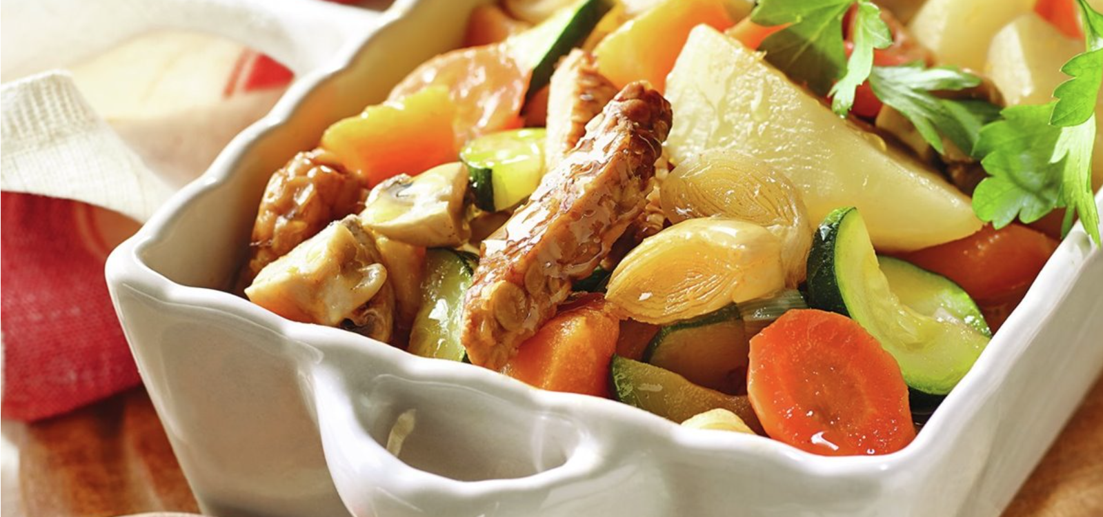 Estofado de verduras con tempeh y pimentón